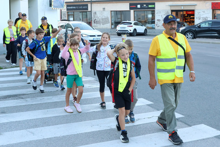 PEŠBUS 11 FOTO LJUBO VUKELIČ